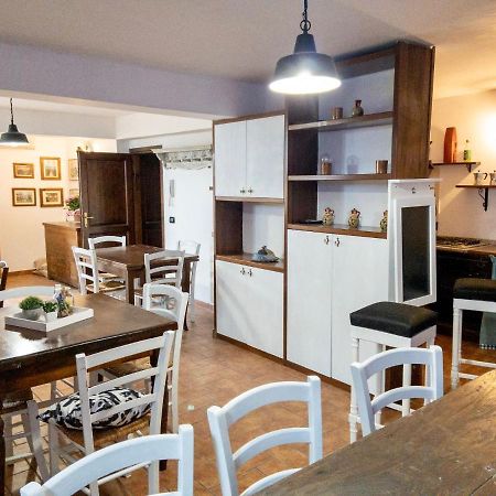 Ferienwohnung Il Poggio Degli Ulivi Collicello Exterior foto