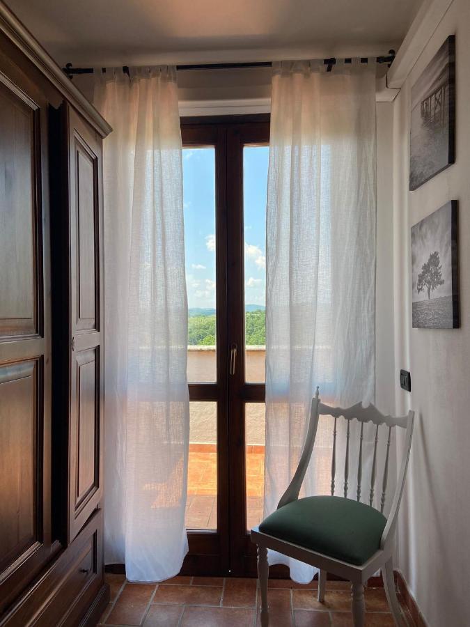 Ferienwohnung Il Poggio Degli Ulivi Collicello Exterior foto